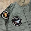画像2: バズリクソンズ  CWU-9/P ライナージャケット TIGER SHARKS WILLIAM TELL '61 BR15572 01)サージグリーン (2)