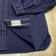 画像4: シュガーケーン フィクションロマンス 8.5oz. ウォバッシュストライプ ワークシャツ  SC25551A 421)ネイビー (4)