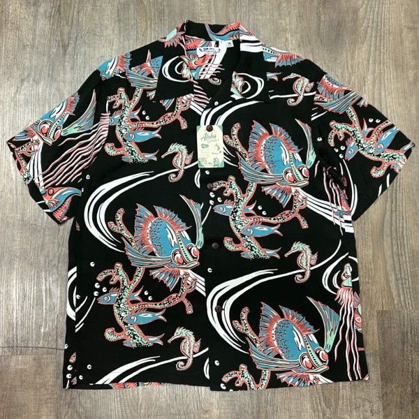 画像1: サンサーフ  半袖 アロハシャツ バグ アイド フィッシュ アメカジ ハワイアン SS39417 119)ブラック (1)